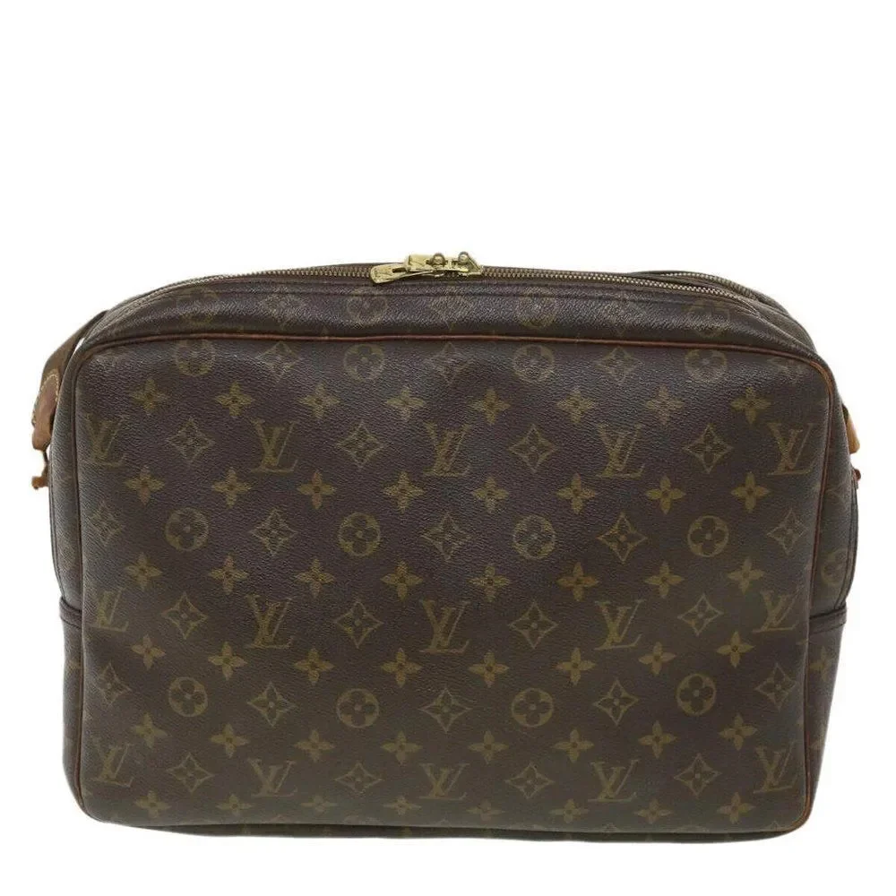 LOUIS VUITTON Monogram Reporter GM Shoulder Bag - Picture 2 of 15